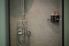 Westlake Lion Boutique Studio & Spa