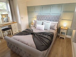 Pear Tree Lodge