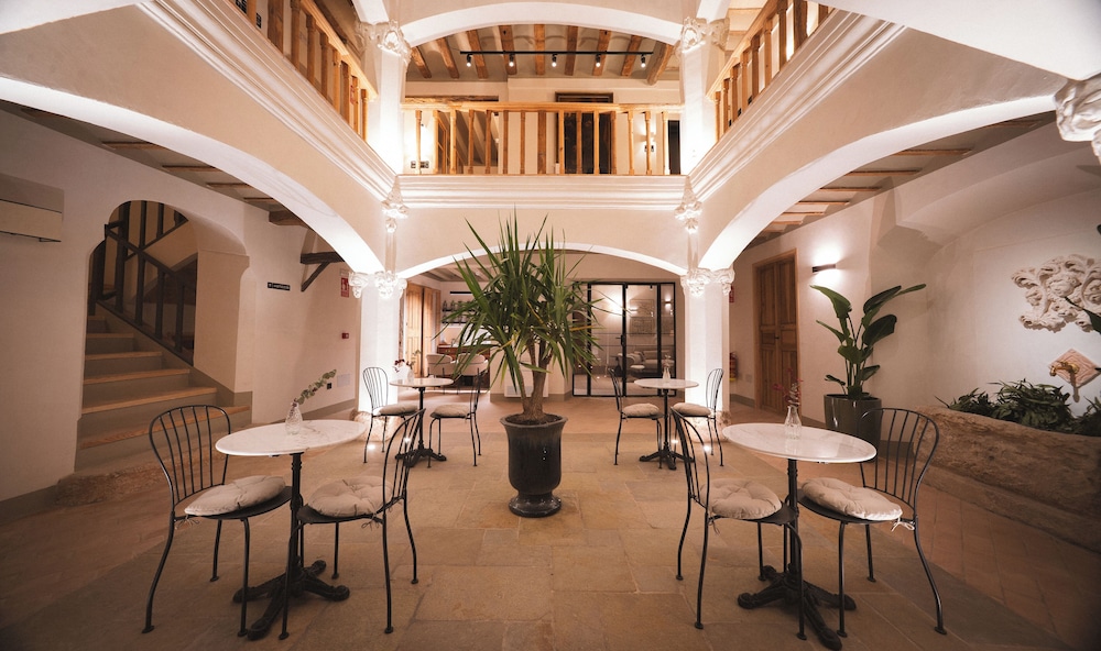 Hotel Boutique Casona de los Rebolledo