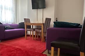 Curzon Street Retreat - 4 Beds