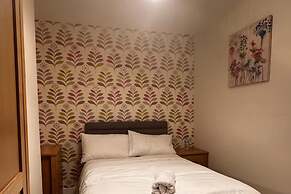 Curzon Street Retreat - 4 Beds