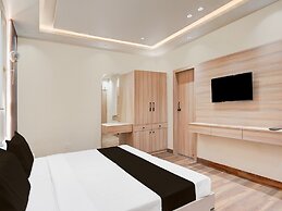 Hotel O Rudrapur Railway Junction