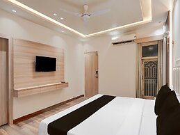 Hotel O Rudrapur Railway Junction