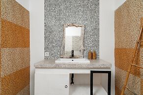 Vande Guest House
