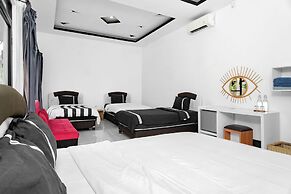 Vande Guest House