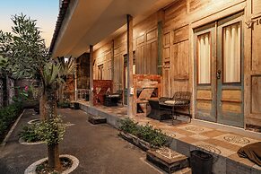 Vande Guest House