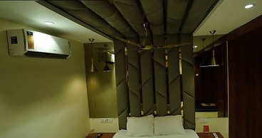 Hotel Shree Palace & Restaurant