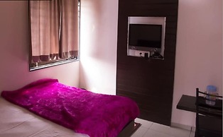 Hotel Shree Palace & Restaurant