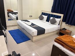 Hotel AeroFly Stay by KDSON