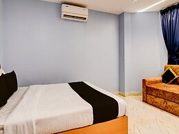 Townhouse Lighthouse Beach Puri