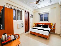 Townhouse Oak Sector 121 Noida Metro Station
