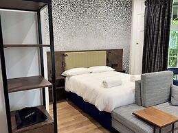 Rhode Lane Serviced Apartments
