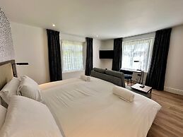 Rhode Lane Serviced Apartments