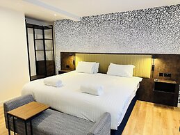 Rhode Lane Serviced Apartments