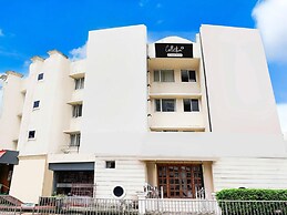Collection O Vashi Formerly Blue Diamond