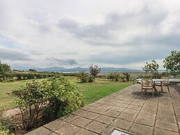 Tir Mawr
