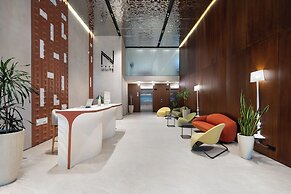 Next White Aparthotel Official