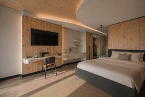 Buff Medical Resort