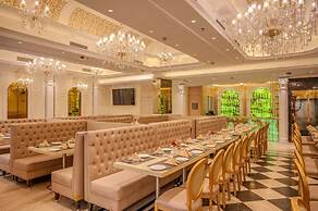 Anant Palace Hotel