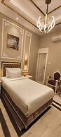 Anant Palace Hotel