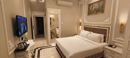 Anant Palace Hotel