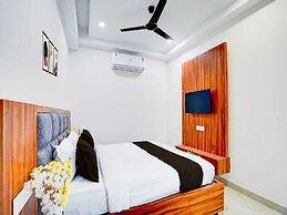 Collection O Sector 93 Noida Expressway