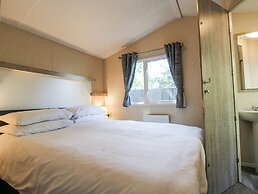 White Hart Caravan