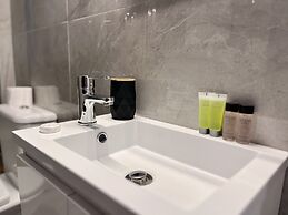 02 LIM - Stay Neo Coast Apartment