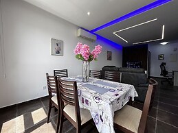 02 LIM - Stay Neo Coast Apartment