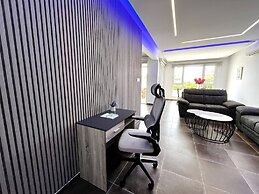 02 LIM - Stay Neo Coast Apartment