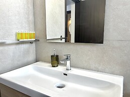 105 LCA - Stay Sealine Apartment