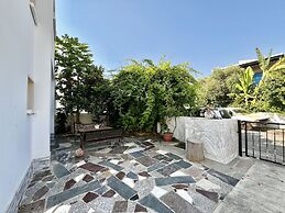 155 PRV - Stay Pervolia Maisonette