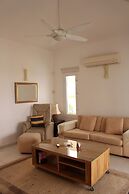 102 PAP - Stay Helios House