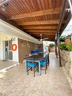102 PAP - Stay Helios House