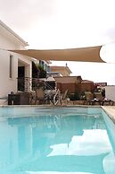 102 PAP - Stay Helios House