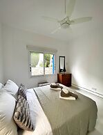 102 PAP - Stay Helios House