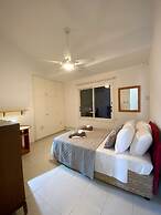 102 PAP - Stay Helios House