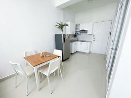STUDIOS and SUITES Ducassi ROOFTOP POOL