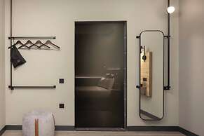 Moxy London Piccadilly Circus