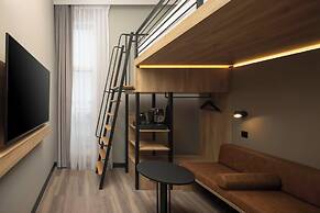 Moxy London Piccadilly Circus