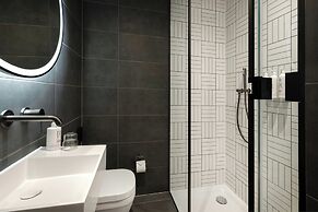 Moxy London Piccadilly Circus
