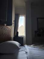 beit khufu hotel