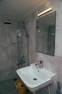 Castle 360 Inn