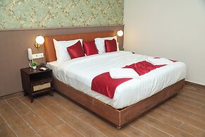 Castle 360 Inn