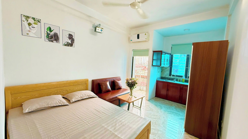 Era Apartment Royal City