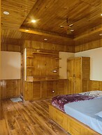 Khaapus Home Naggar