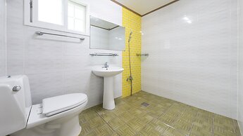 Evergreen Pet-friendly Pension, Taean
