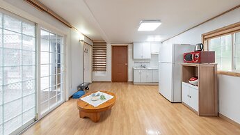 Evergreen Pet-friendly Pension, Taean