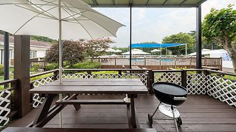 Evergreen Pet-friendly Pension, Taean