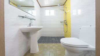 Evergreen Pet-friendly Pension, Taean